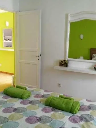 Hilyni Apartment